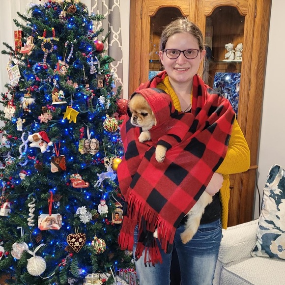 Meet your Posher, Danielle - Picture 8 of 12